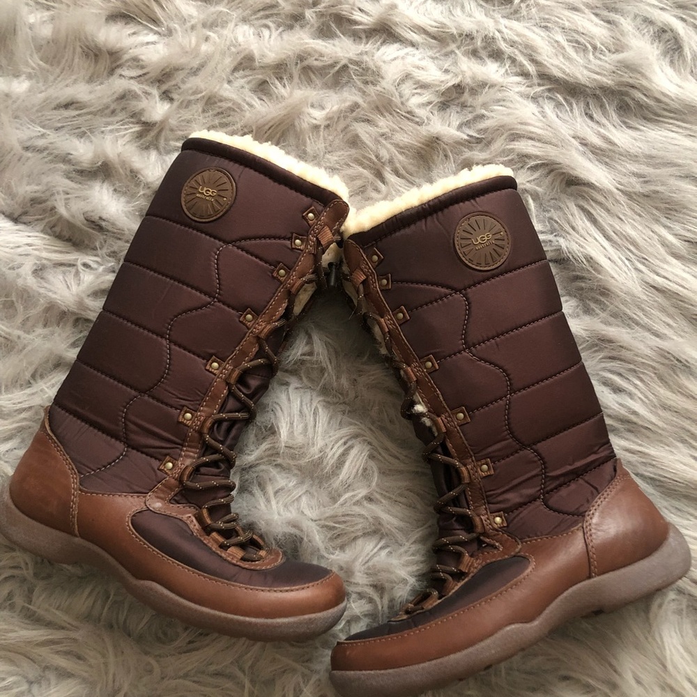 Ugg waterproof  event boots 👢